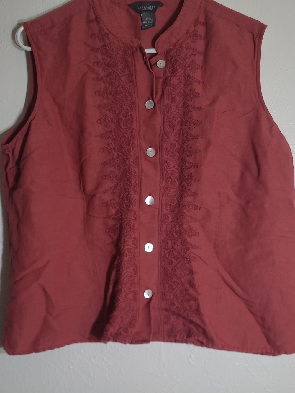 Van Heusen Linen Blend Rust Red Sleeveless Embroidered Button-Front Top
